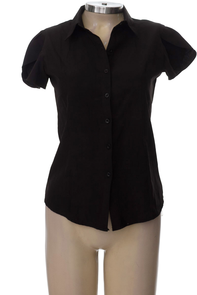 Blusa color Negro - Closeando