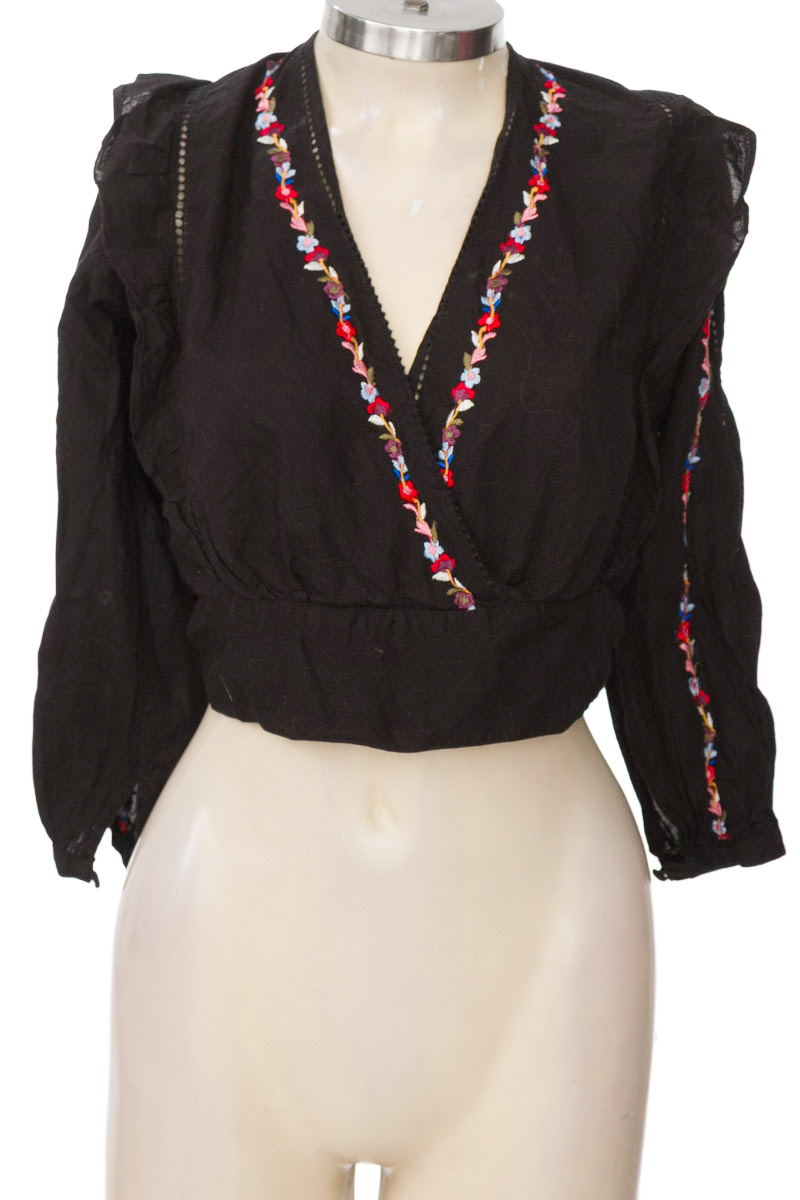 Blusa color Negro - Koaj