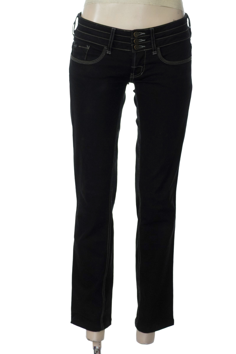 Jean color Negro - Chevignon