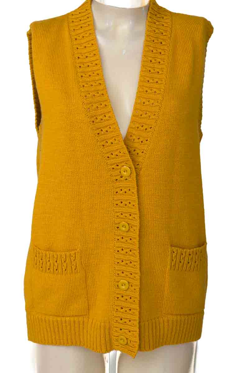 Sweater color Amarillo - NAYDU
