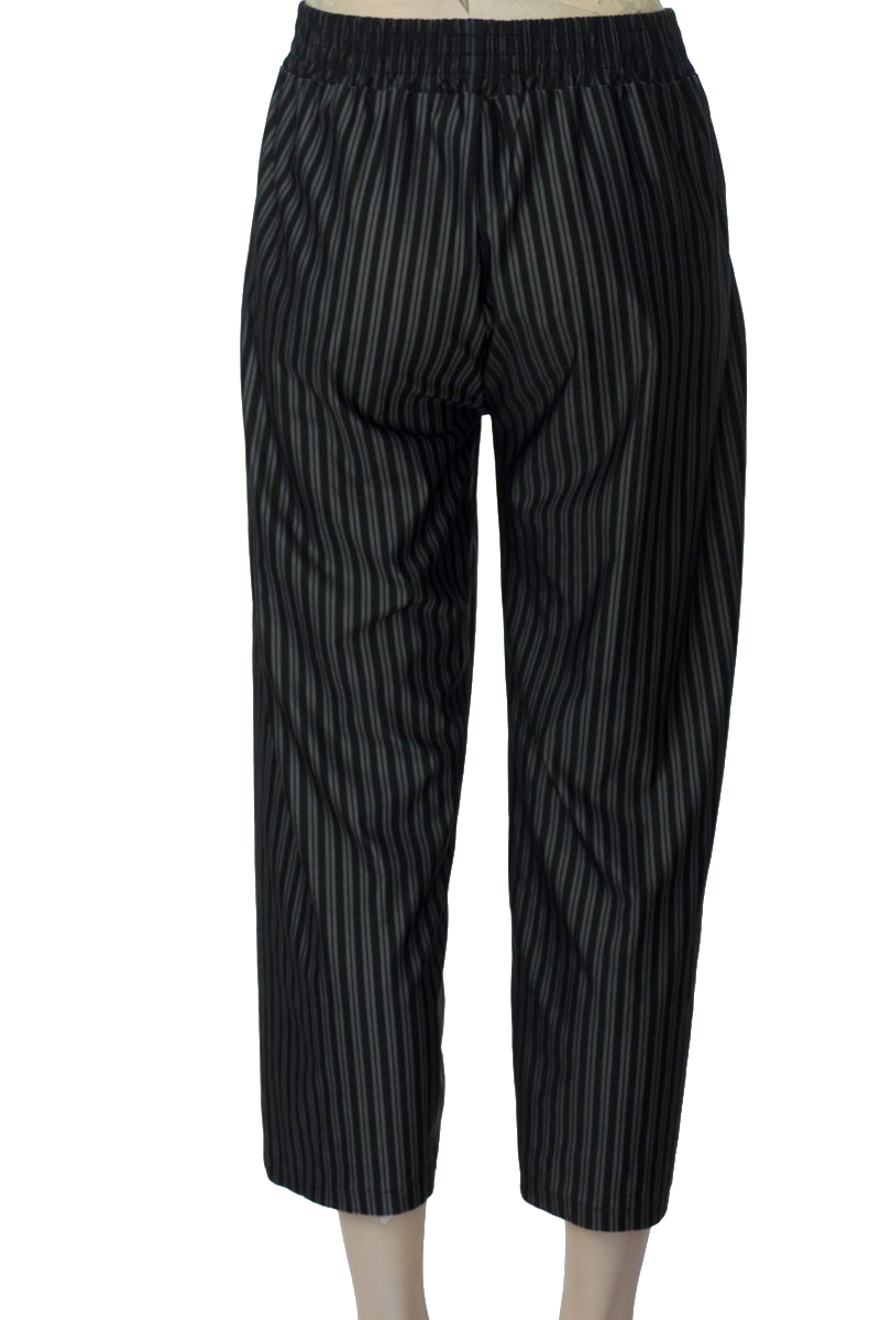 Pantalones color Negro - L&Y