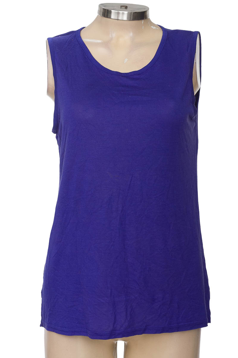 Top / Camiseta color Azul - Urb