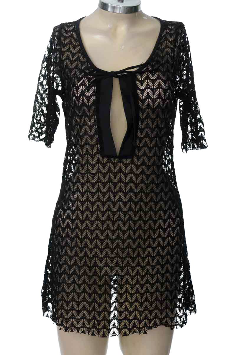 Ropa Deportiva / Salida de Baño color Negro - Leonisa