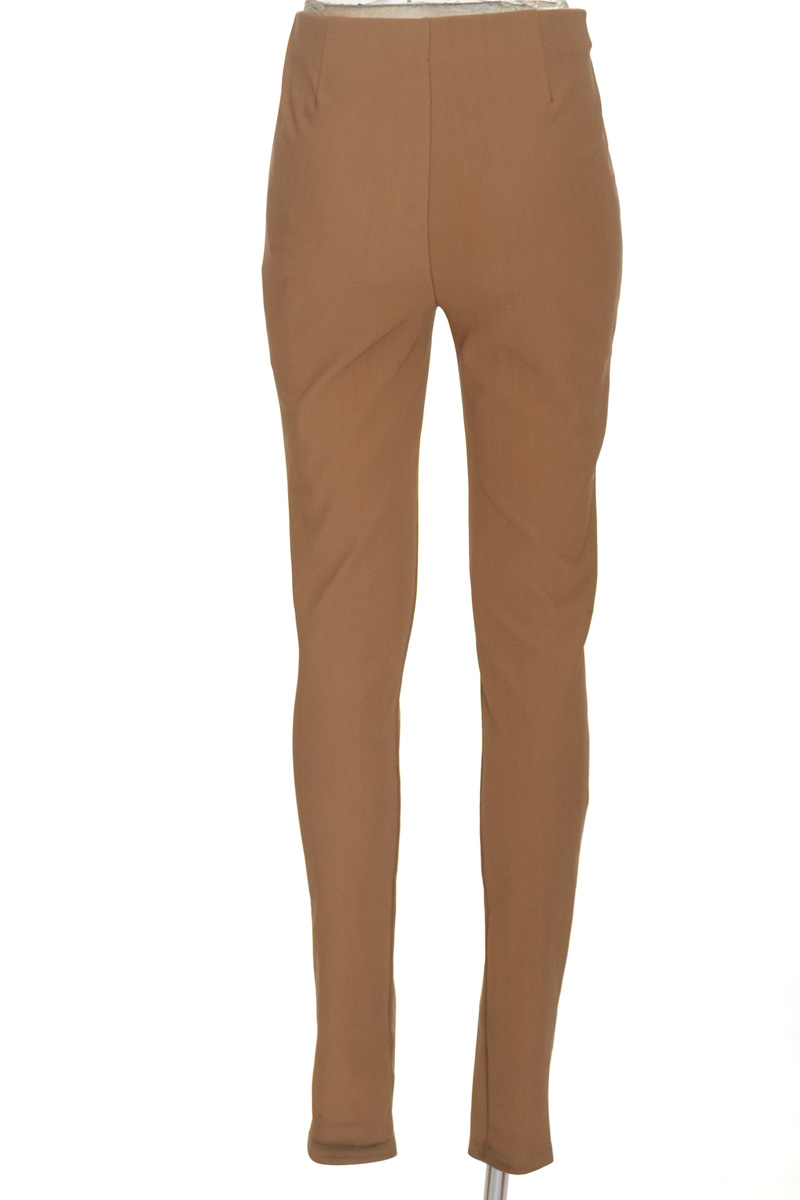 Pantalones color Beige - Zara