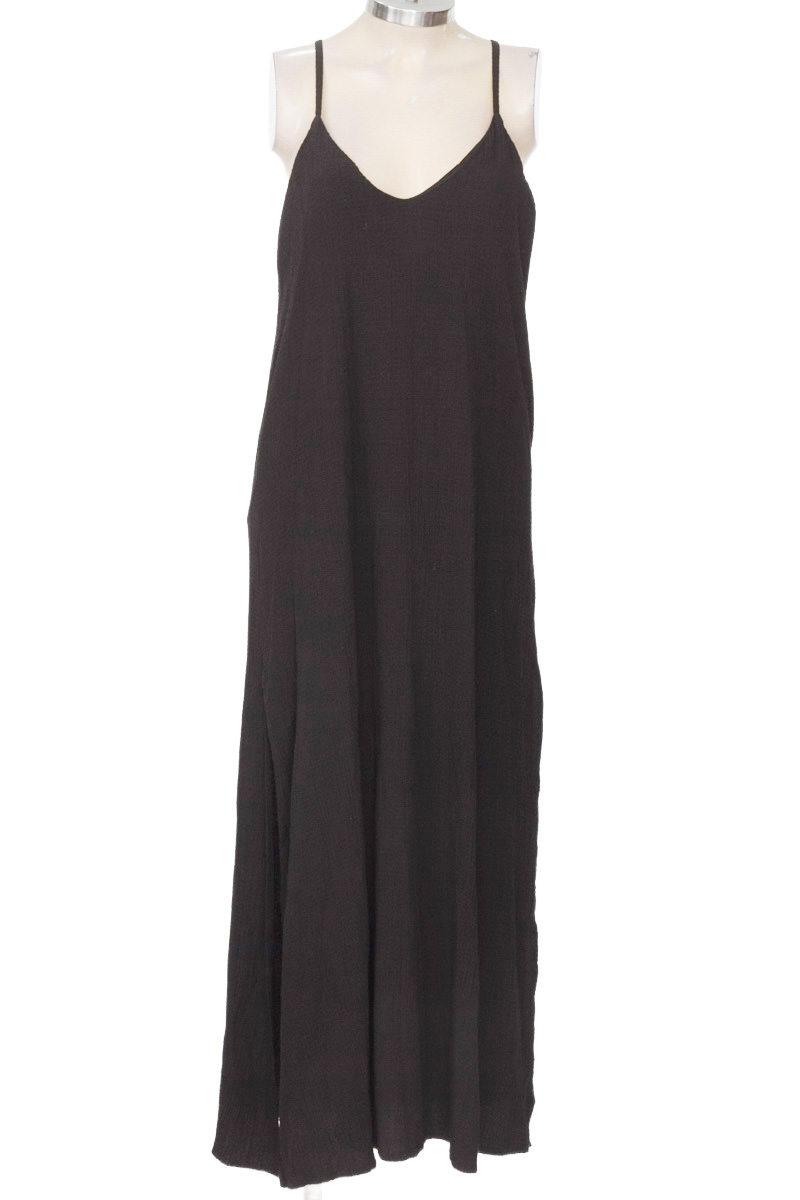 Vestido / Enterizo color Negro - Tennis