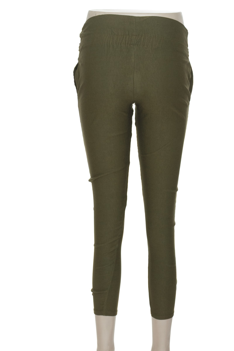 Pantalones color Verde - Closeando