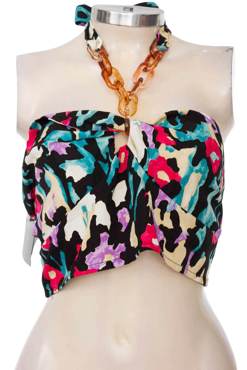 Top / Camiseta color Negro - Shein