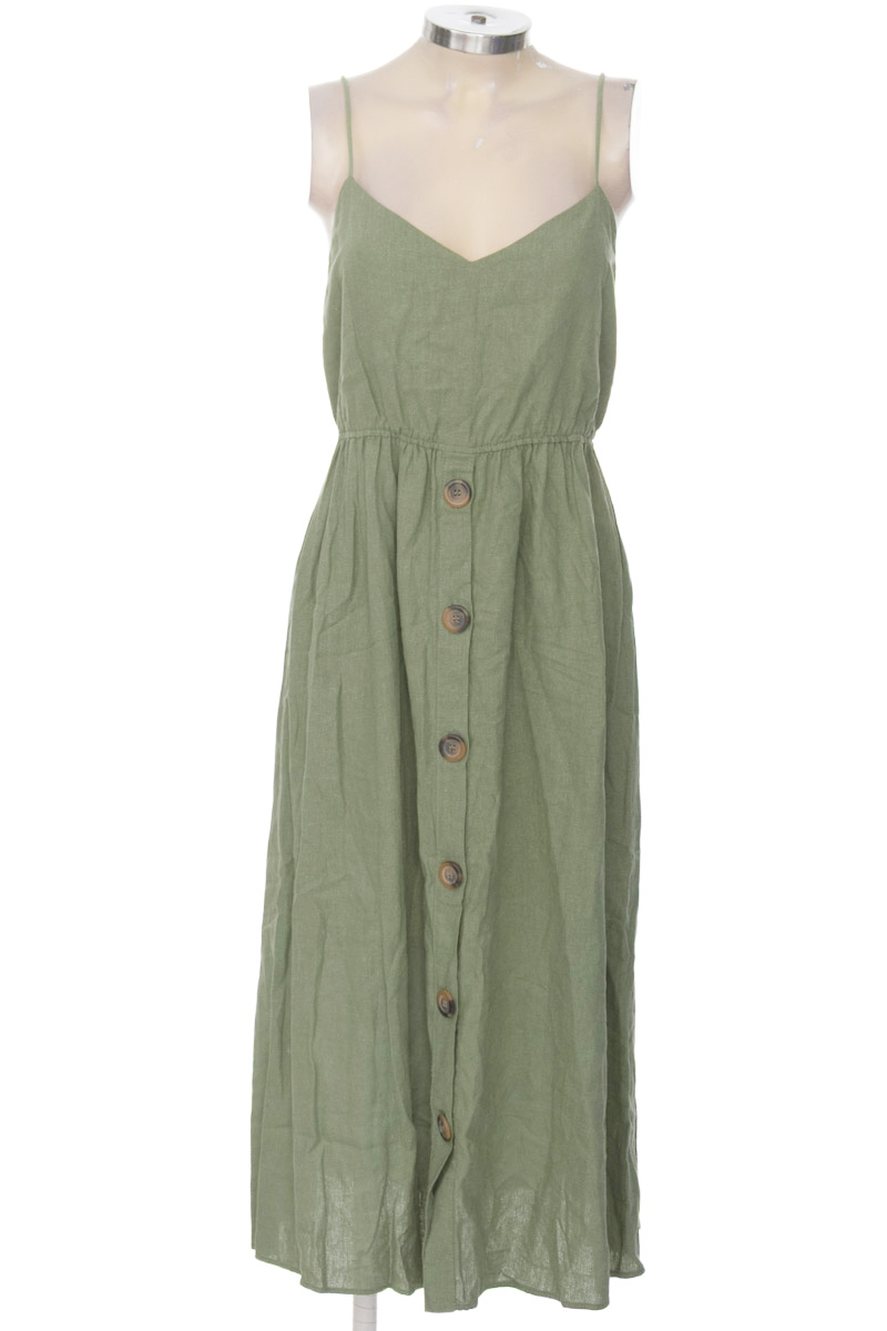 Vestido / Enterizo color Verde - Zara