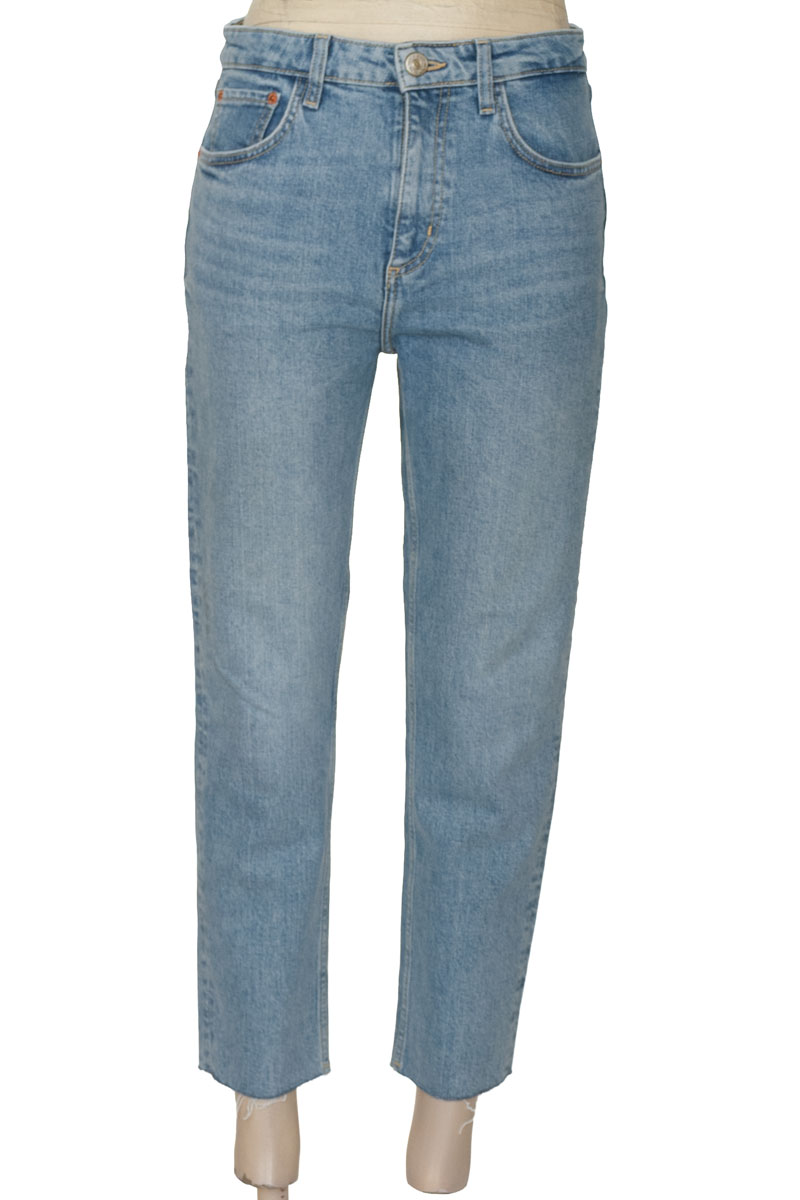Pantalones color Azul - Zara
