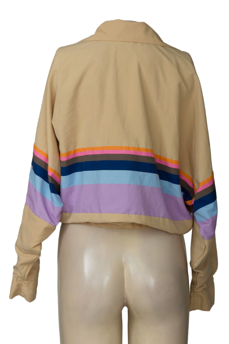 Chaqueta / Abrigo color Beige - Closeando