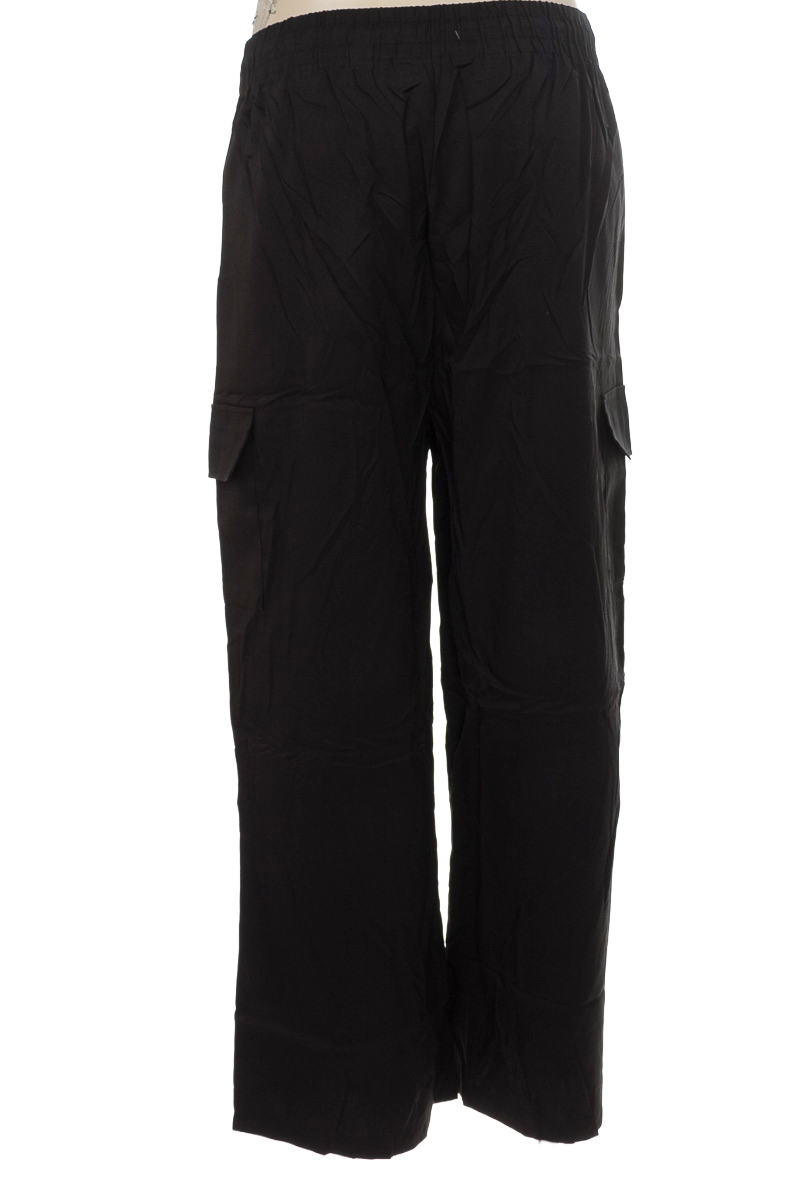 Pantalones color Negro - Niuniu Studio