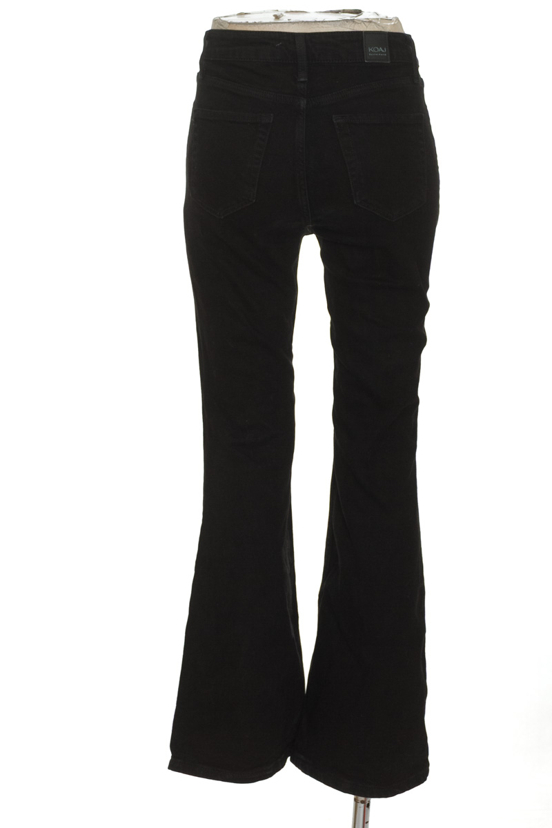 Pantalones color Negro - Koaj