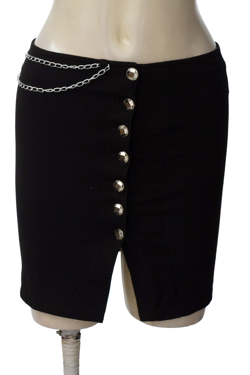 Falda color Negro - Closeando
