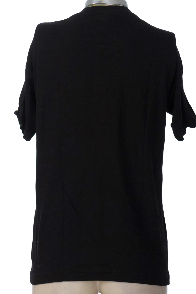 Top / Camiseta color Negro - Tropical Death