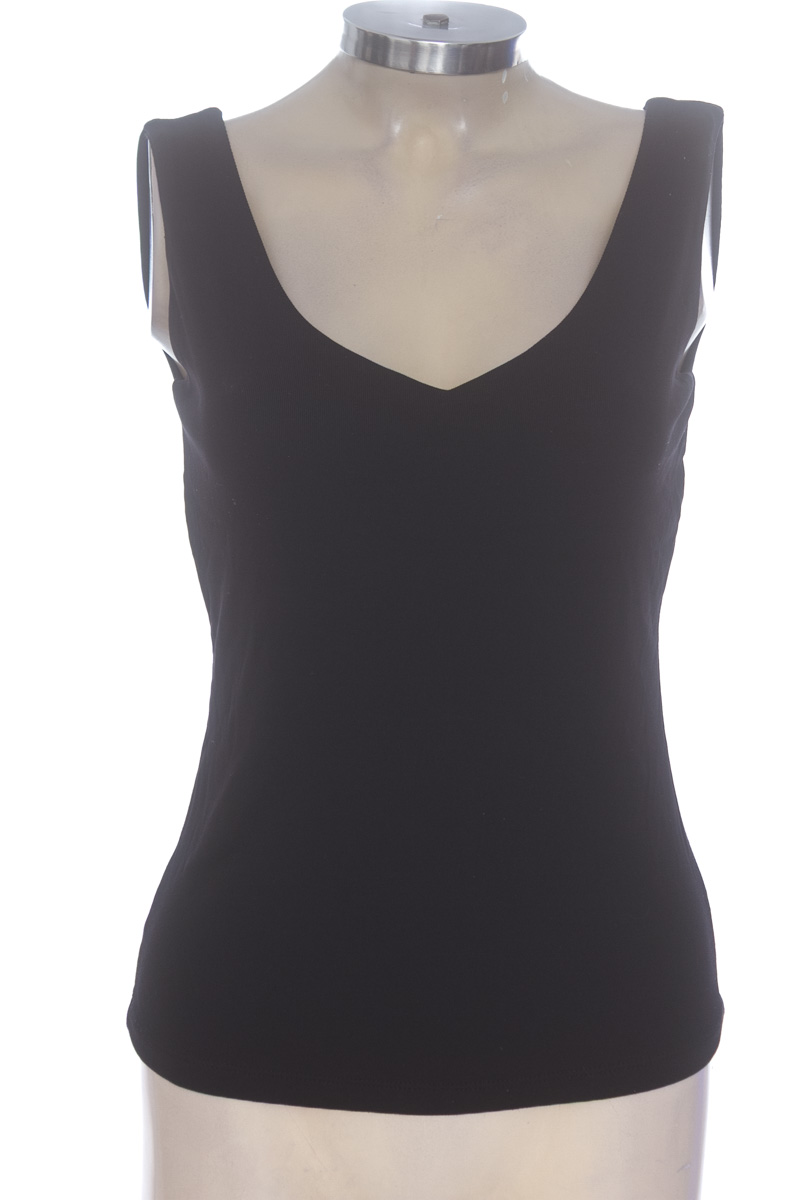 Top / Camiseta color Negro - Caché