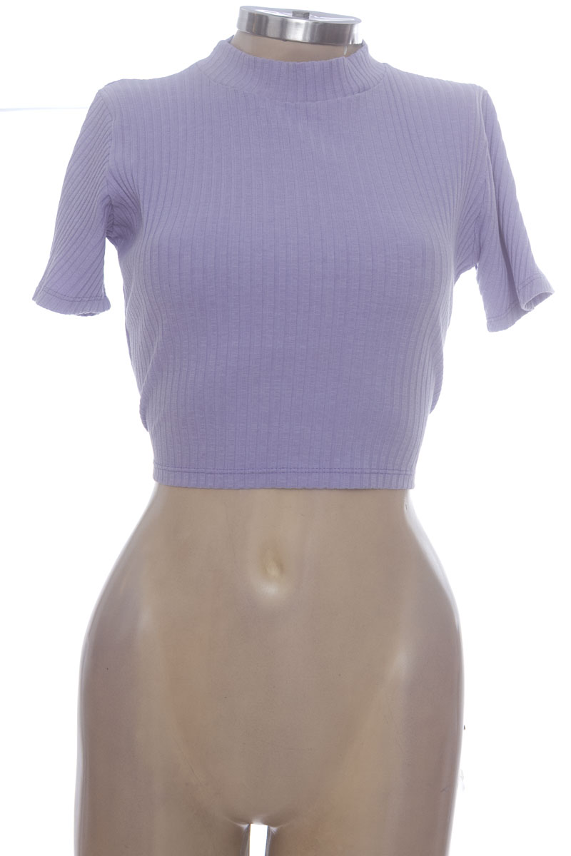 Top / Camiseta color Lila - Closeando