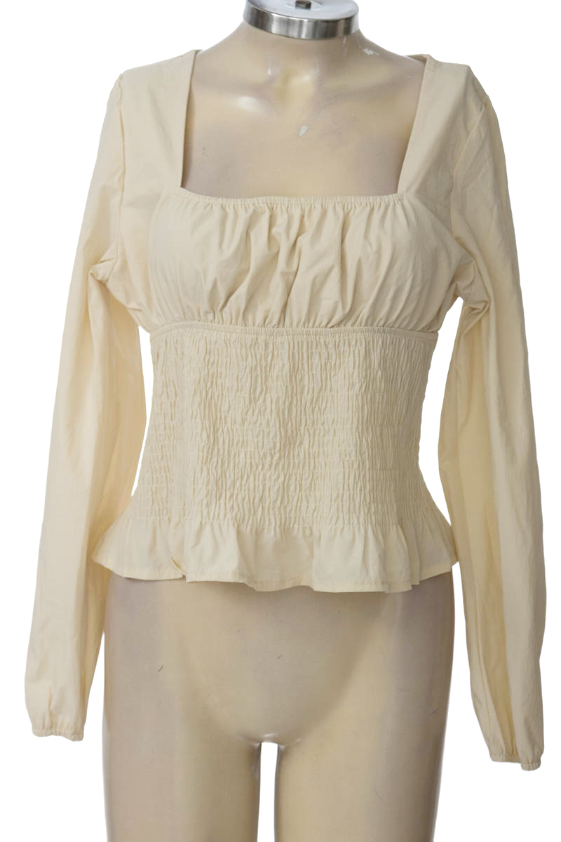 Blusa color Beige - Closeando