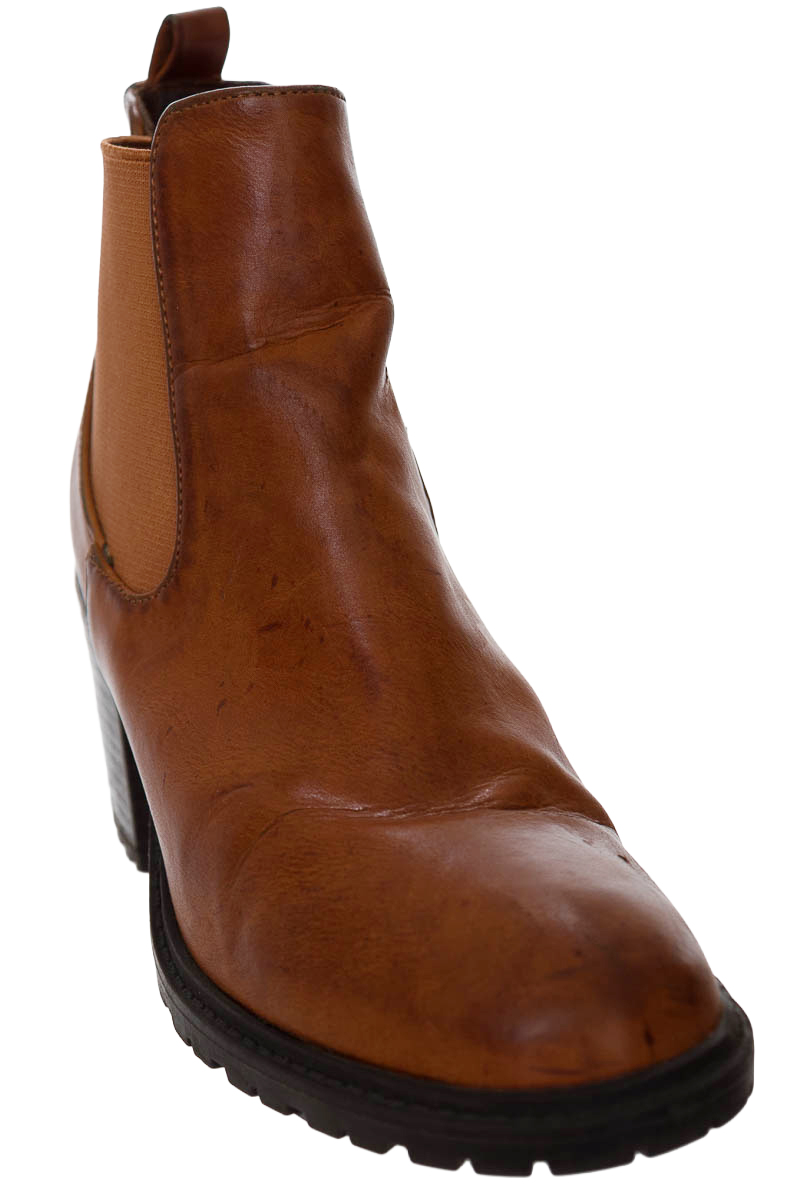 Zapatos color Café - Xti Tentations