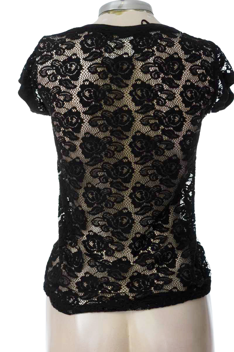 Top / Camiseta color Negro - Zara