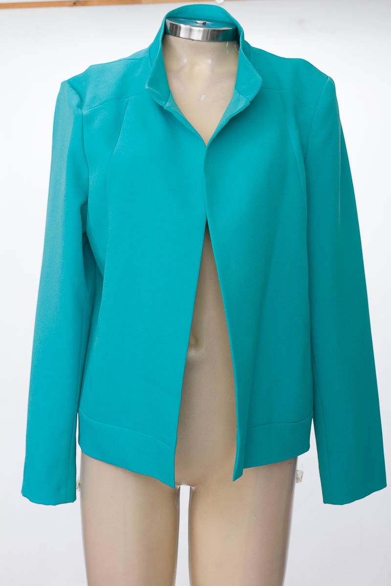 Chaqueta / Abrigo color Aguamarina - Diseño Francés