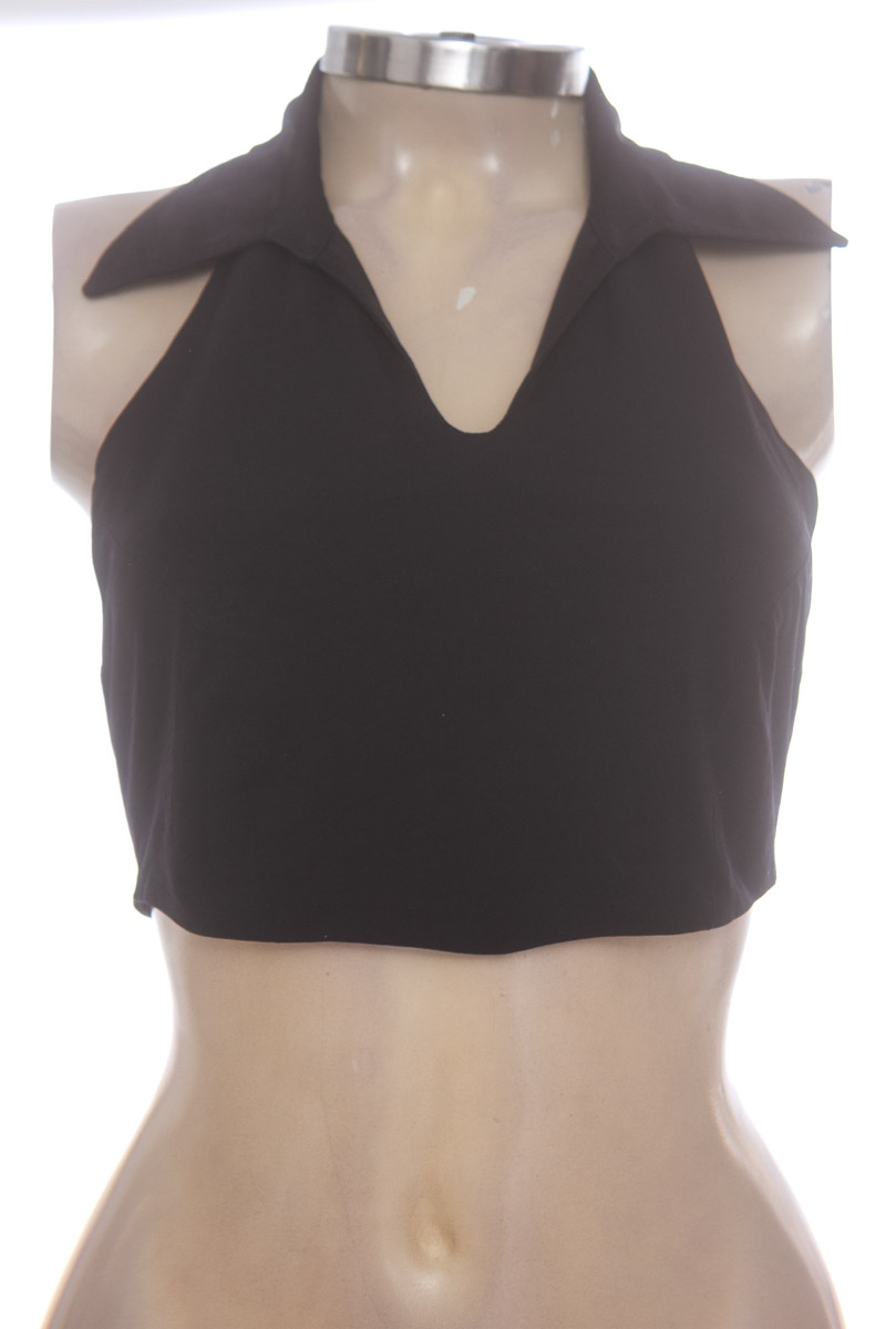 Top / Camiseta color Negro - Chalo