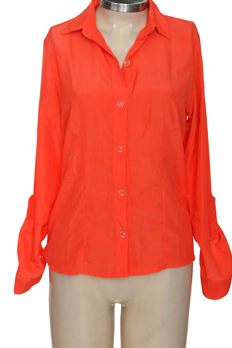 Blusa color Fucsia - Closeando