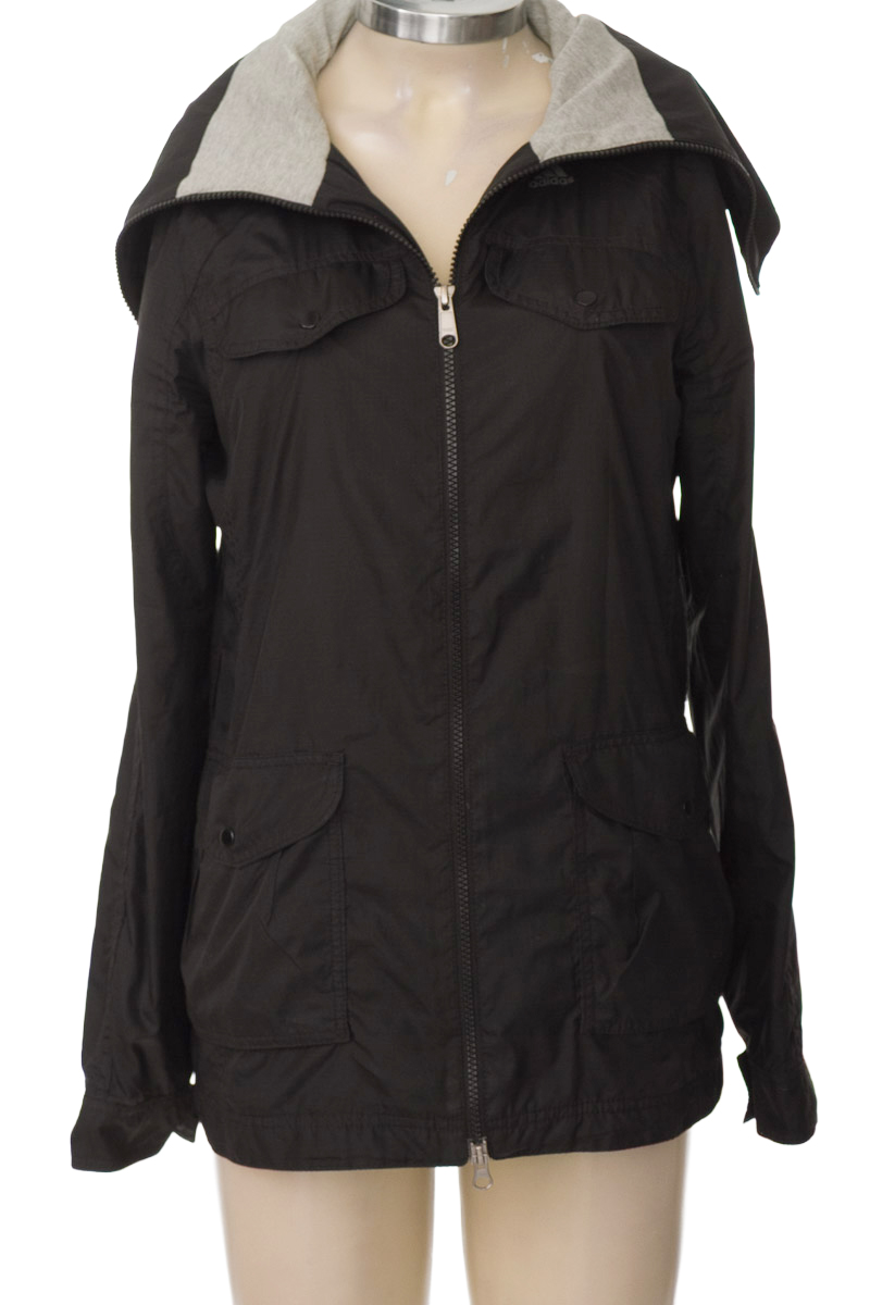 Ropa Deportiva / Salida de Baño color Negro - Adidas