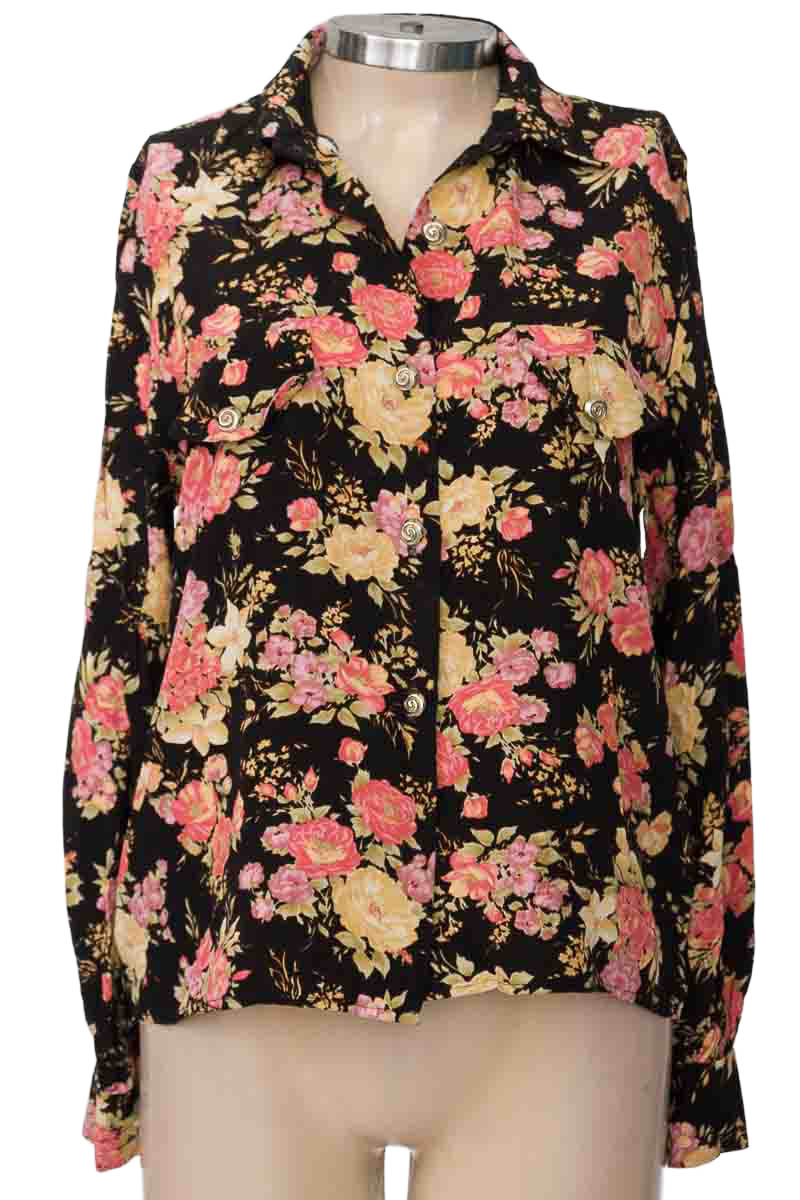 Blusa color Negro - Closeando