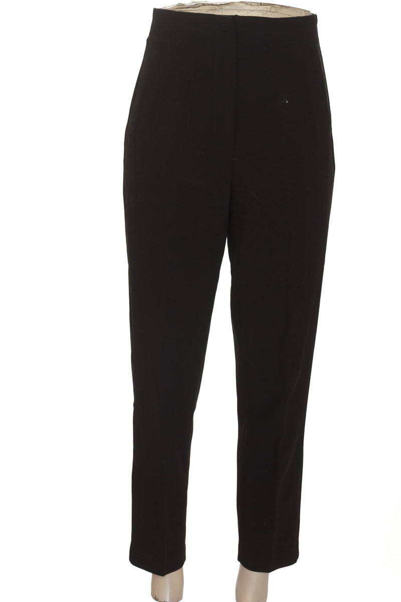 Pantalones color Negro - Zara