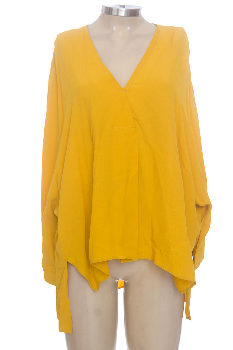 Blusa color Amarillo - Zara