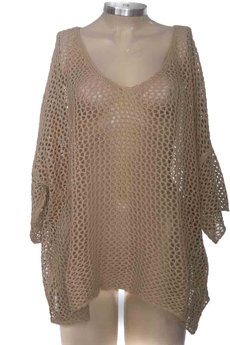 Top / Camiseta color Beige - Closeando