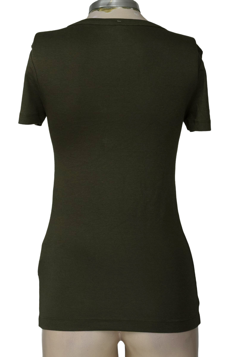 Top / Camiseta color Verde - Amazon Essentials