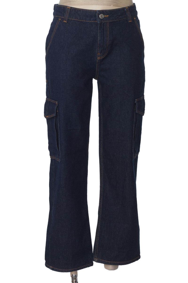 Pantalones color Azul - Bershka