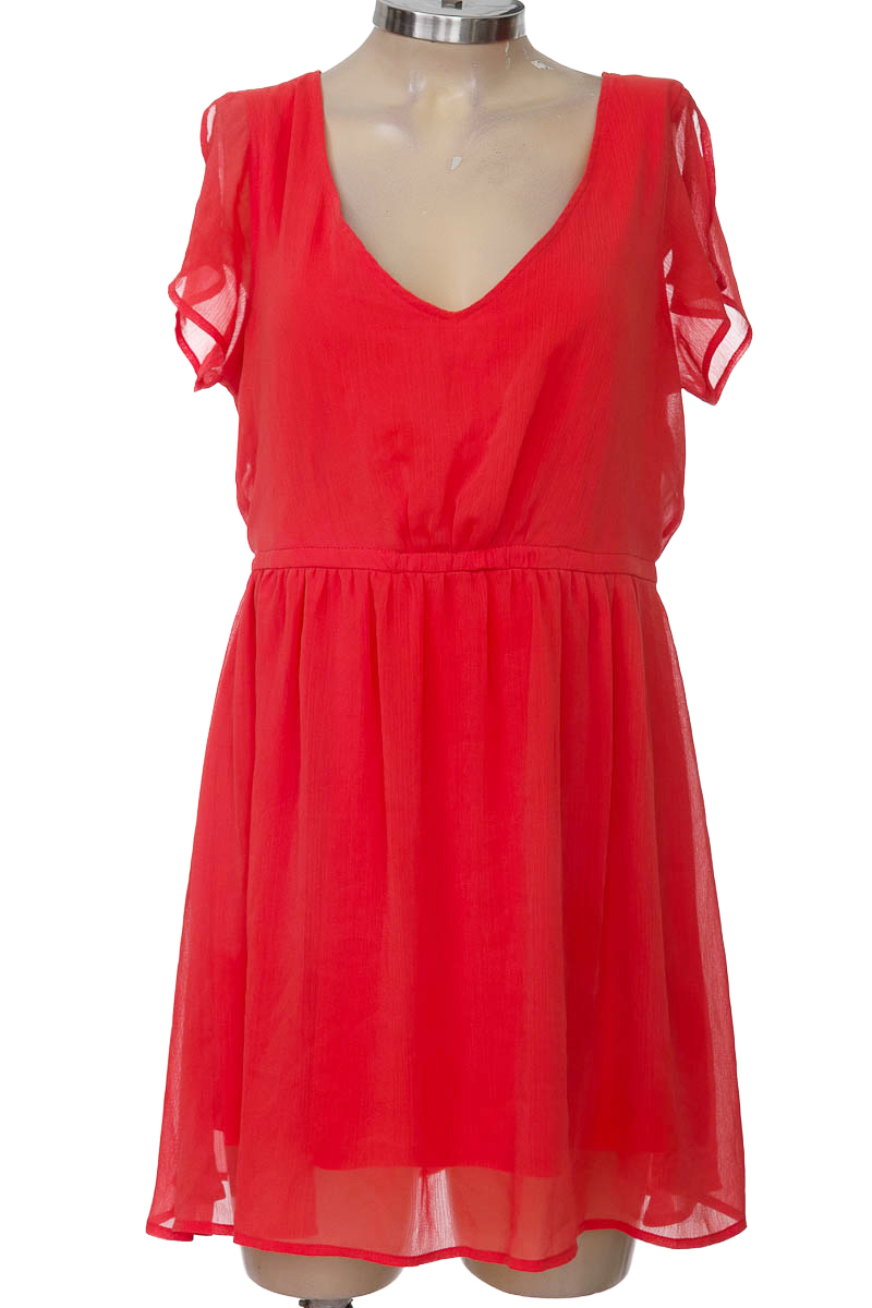 Vestido / Enterizo color Rosado - Basement