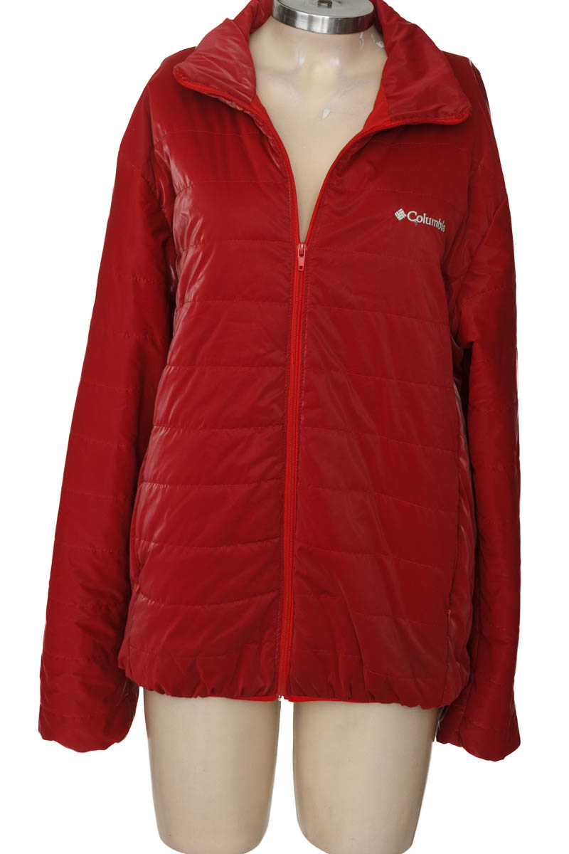 Chaqueta / Abrigo color Rojo - Closeando