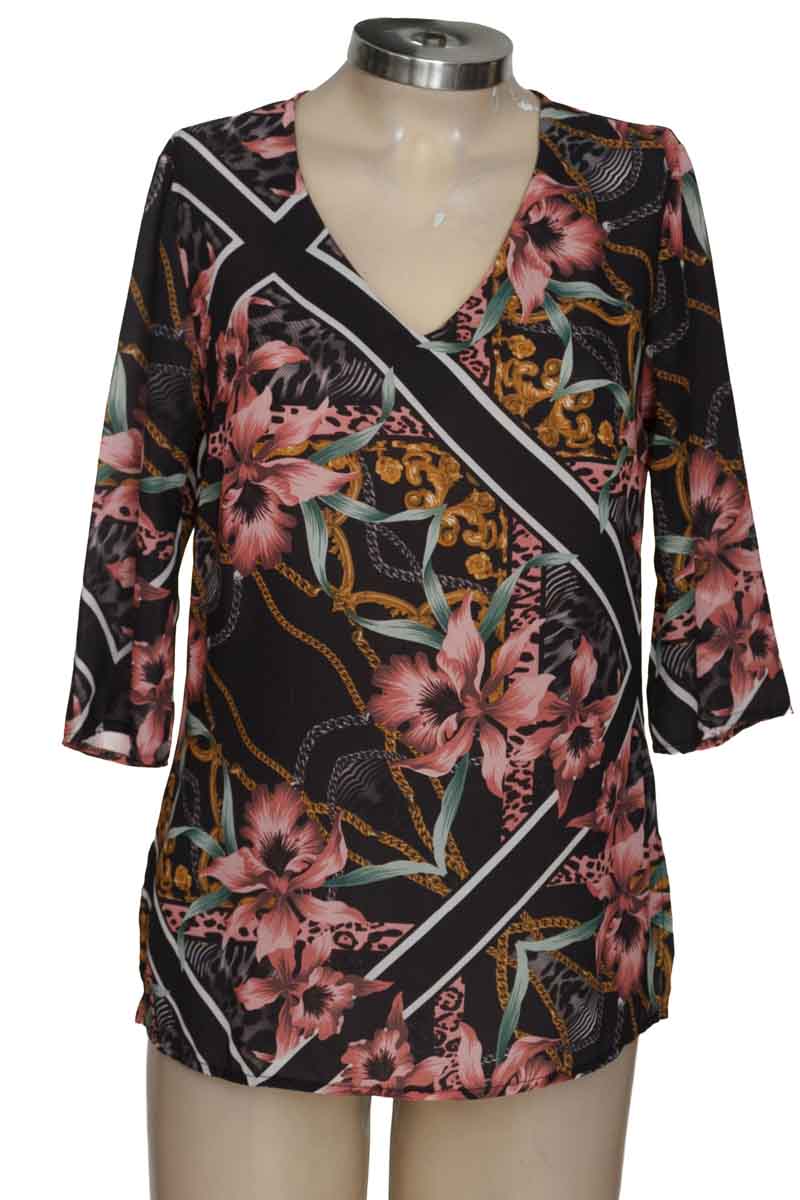 Blusa color Negro - XUSS