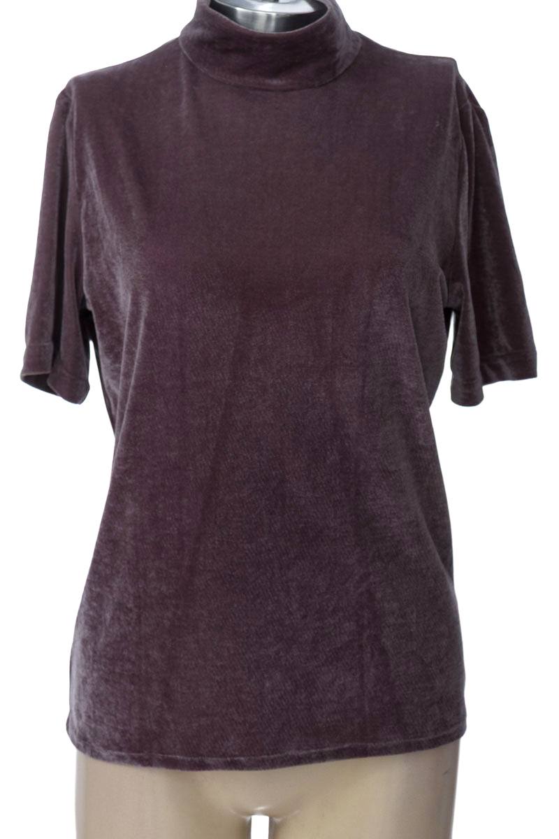 Top / Camiseta color Gris - Maclif