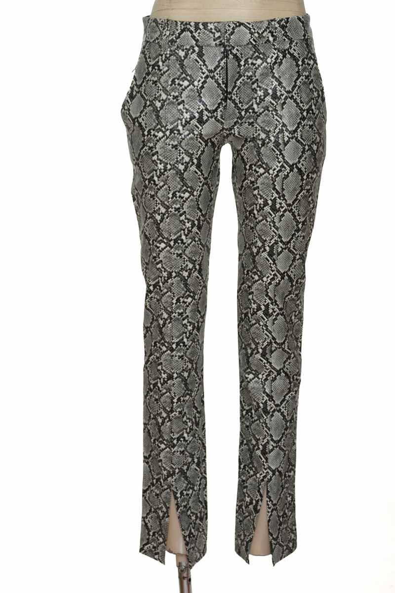 Pantalones color Estampado - Zara