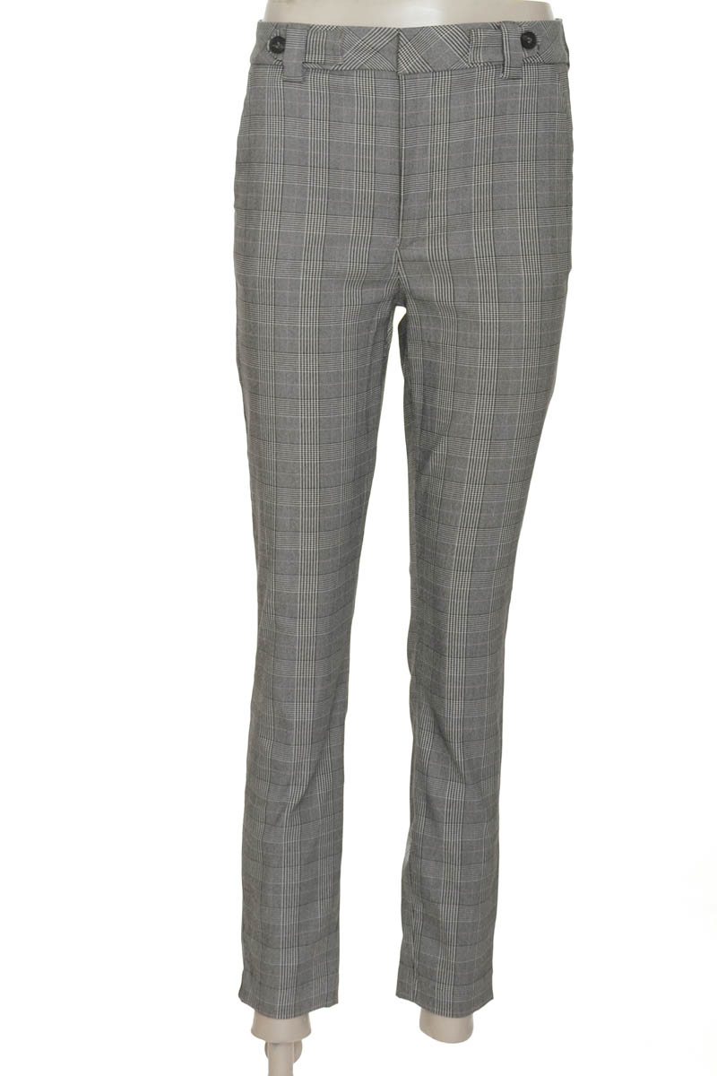Pantalones color Gris - NAF NAF