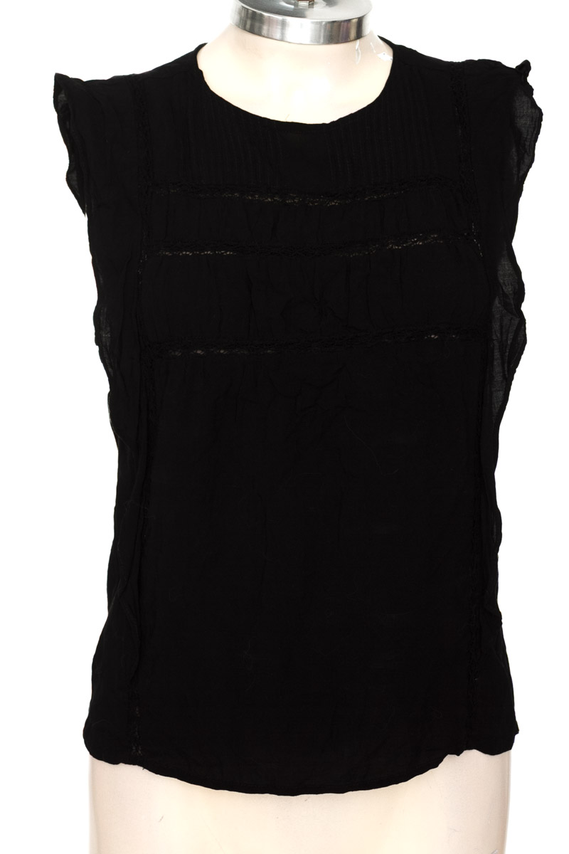Top / Camiseta color Negro - Chevignon