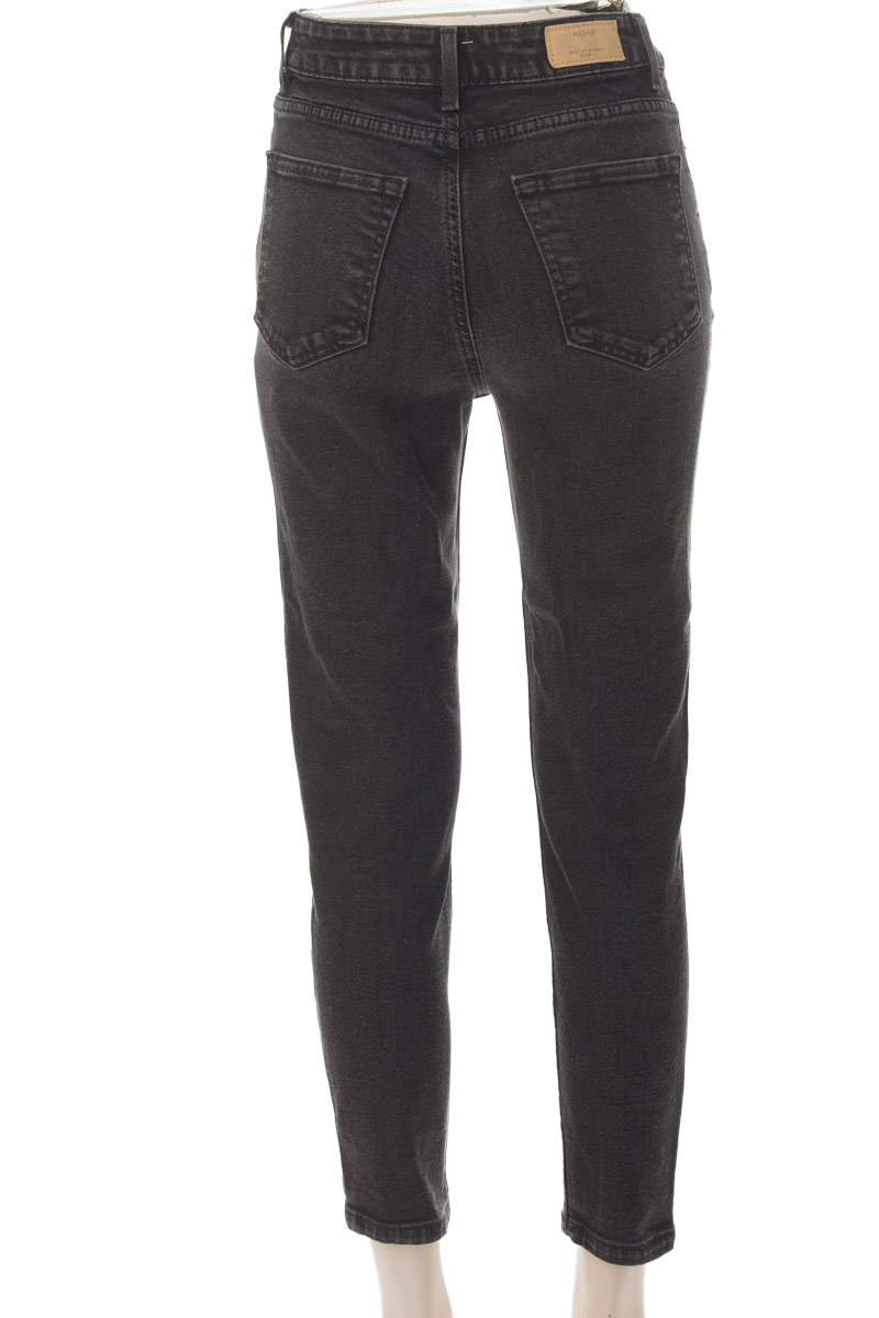 Pantalones color Negro - Koaj