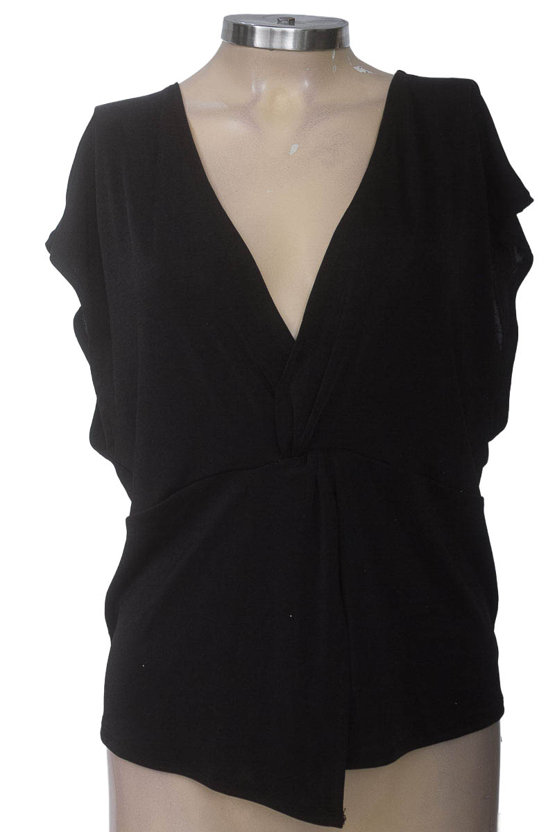 Blusa color Negro - MNG