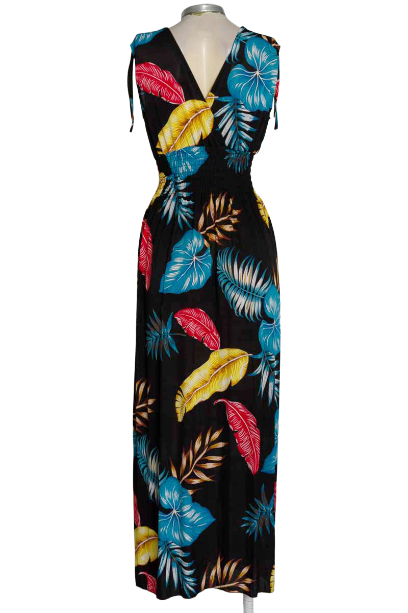 Vestido / Enterizo color Negro - Closeando