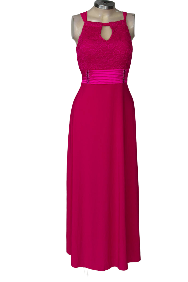 Vestido / Enterizo color Fucsia - Closeando