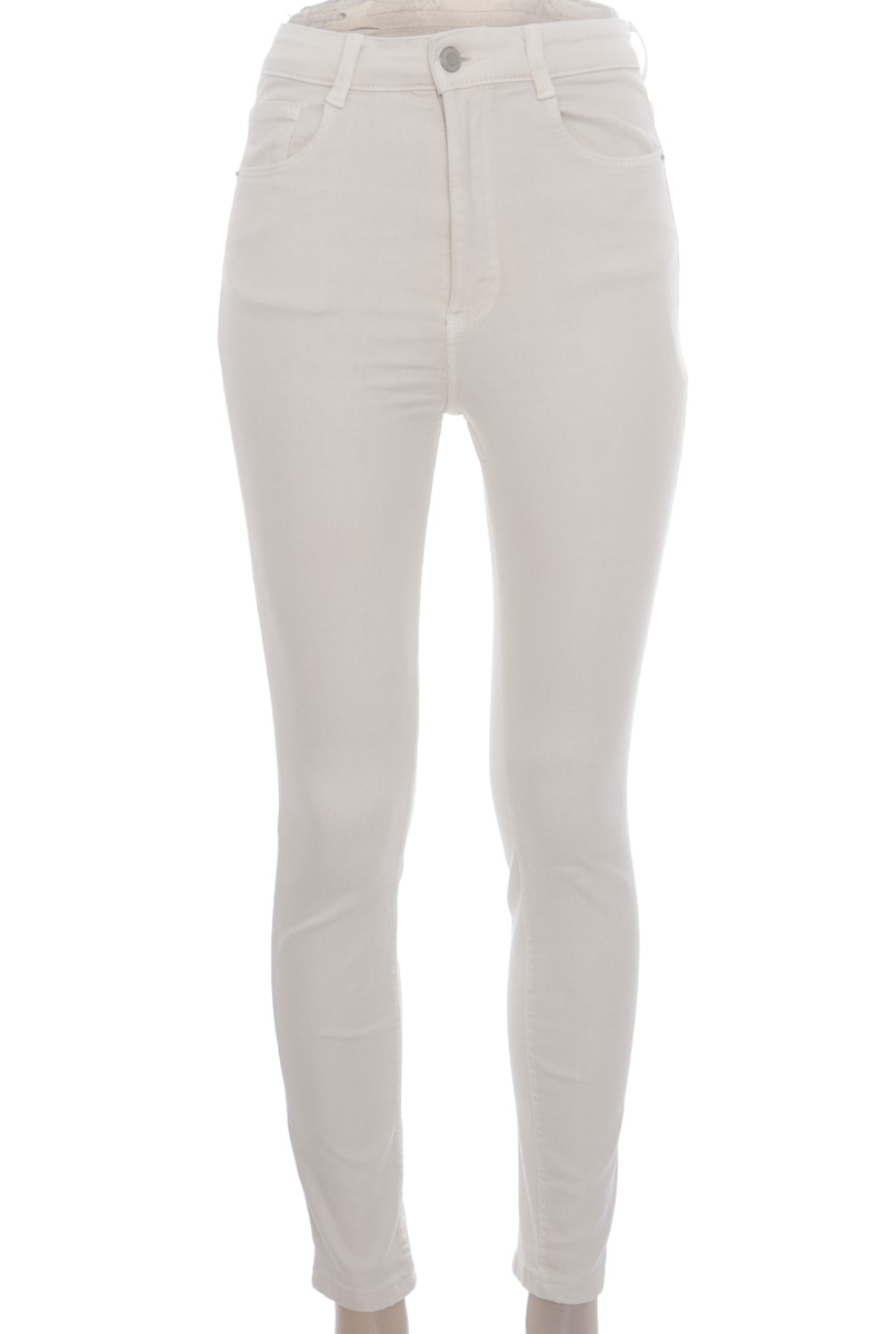 Pantalones color Beige - Zara