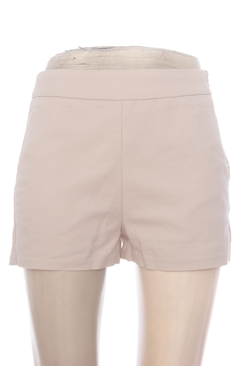 Short color Beige - Studio F