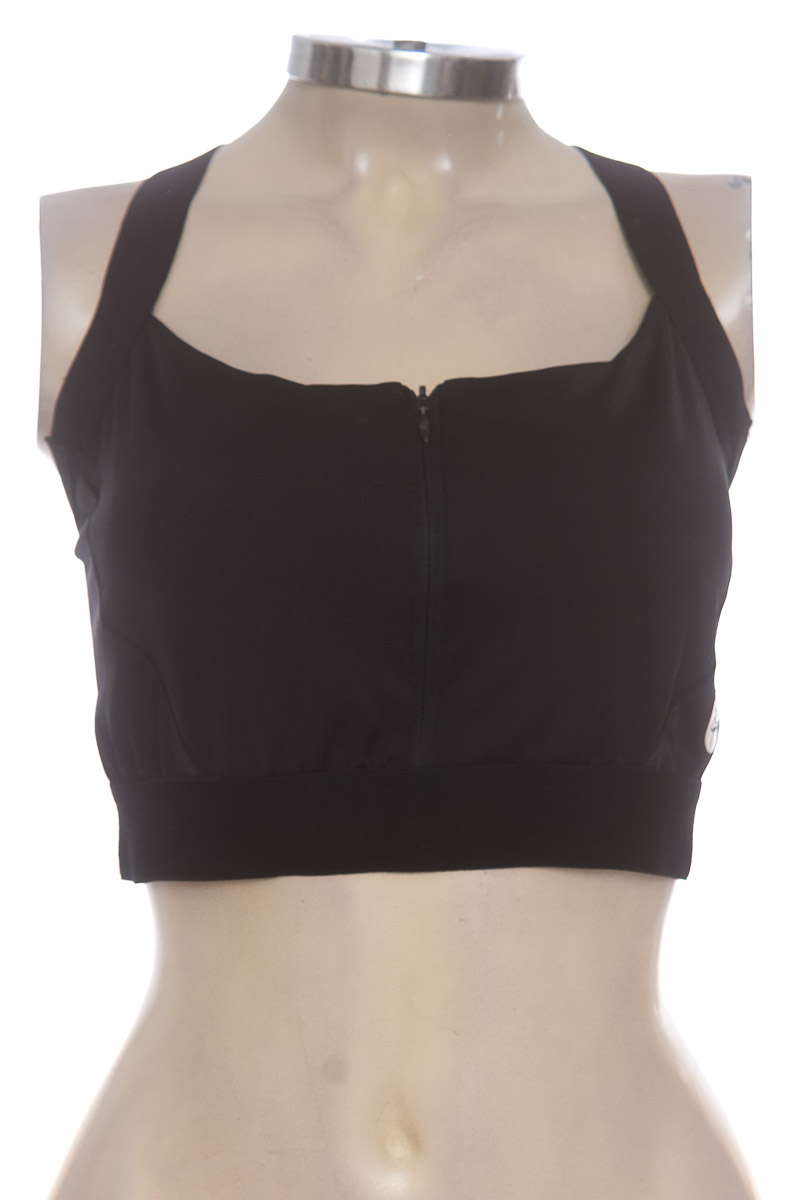 Ropa Deportiva / Salida de Baño color Negro - Closeando
