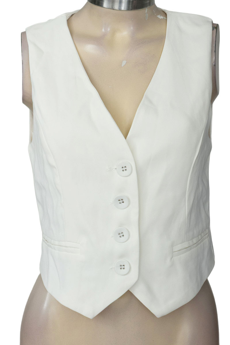 Chaqueta / Abrigo color Blanco - Closeando
