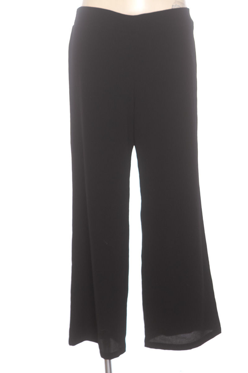 Pantalones color Negro - Closeando
