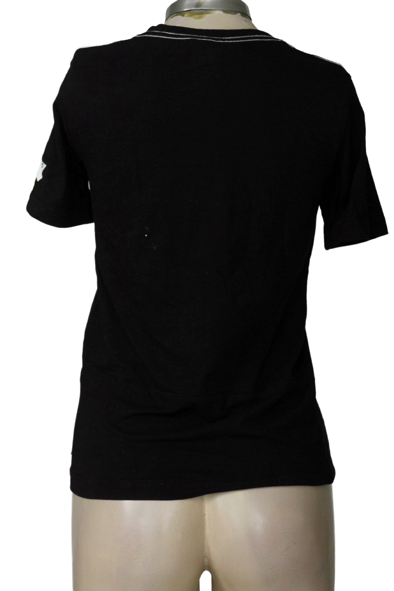 Top / Camiseta color Negro - Levis